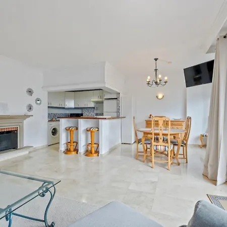 Apartment Spacieux A